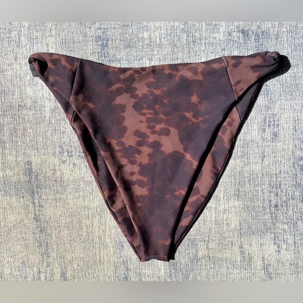 Mandi Skatie Bikini Bottom Yellowstone Medium